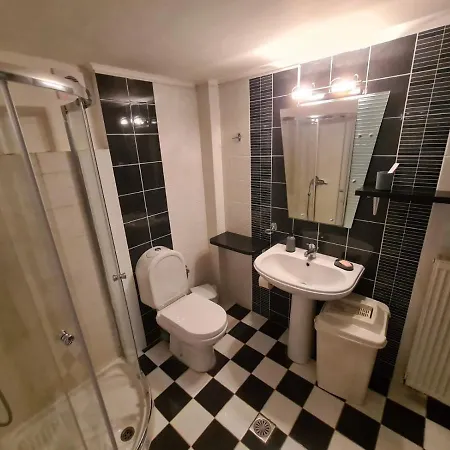 Alexandros * Pírgos